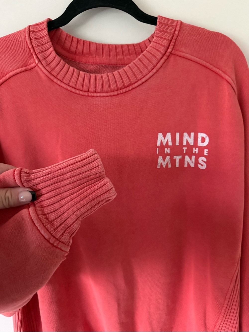 21. | aerie | "Mind in the Mtns" Pullover Sweatshirt | - Picture 4 of 7